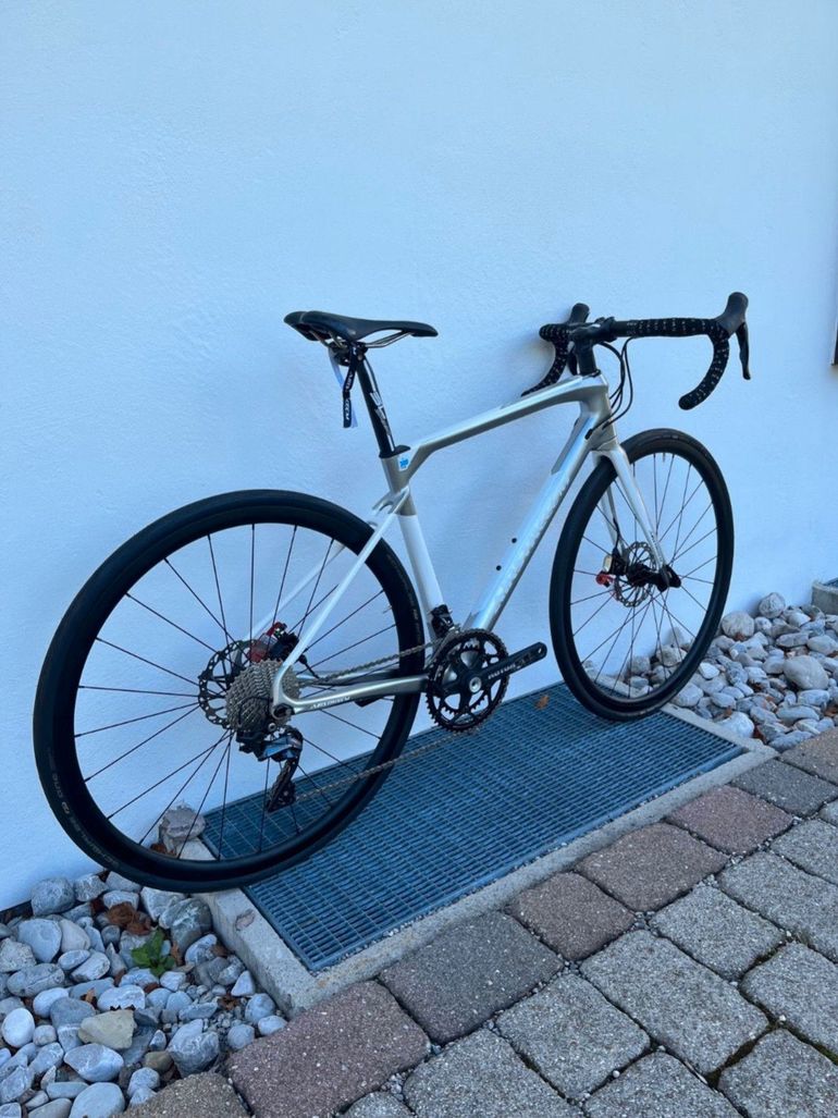 Used Airstreeem UL 2022 Road & Gravel, Gris claro — image 3 of 7
