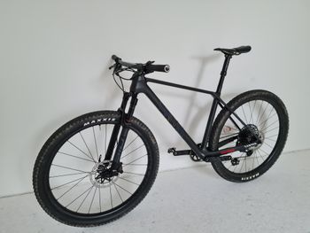 Used Canyon Exceed CFR LTD 2021 Mountainbike, Black — image 1 of 17