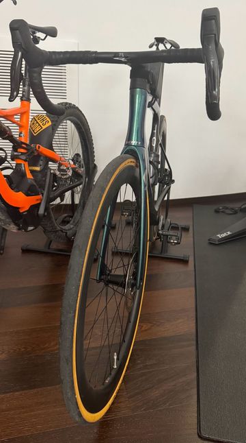 Used Scott Foil RC 20 2022 2022 Road & Gravel, Green — image 2 of 7