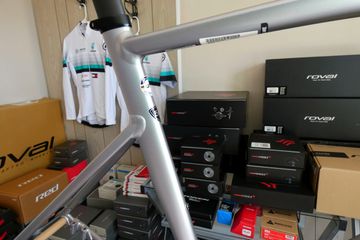 Used Specialized Allez Sprint Disc Frameset 2022 2022 Road & Gravel, Light Gray — image 6 of 25