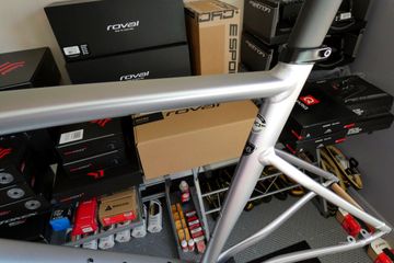Used Specialized Allez Sprint Disc Frameset 2022 2022 Road & Gravel, Light Gray — image 17 of 25