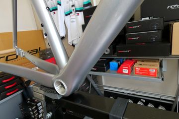 Used Specialized Allez Sprint Disc Frameset 2022 2022 Road & Gravel, Light Gray — image 9 of 25