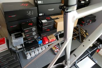 Used Specialized Allez Sprint Disc Frameset 2022 2022 Road & Gravel, Light Gray — image 4 of 25