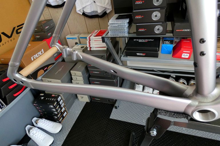 Used Specialized Allez Sprint Disc Frameset 2022 2022 Road & Gravel, Light Gray — image 8 of 25