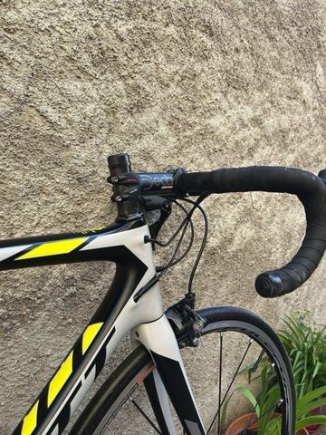 Used Scott Addict 10 2017 2017 Road & Gravel, Light Gray — image 6 of 8