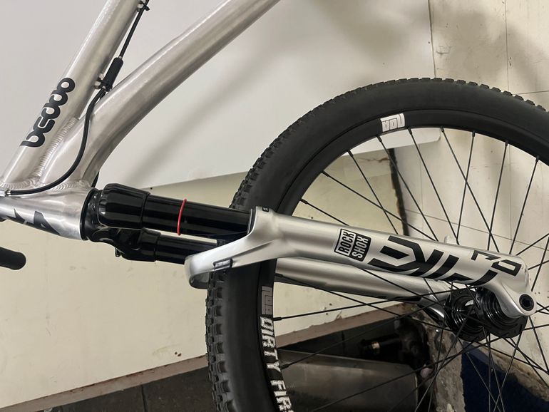 Used Rose Beddo sway Dirtbike 2024 Mountainbike, Light Gray — image 7 of 22