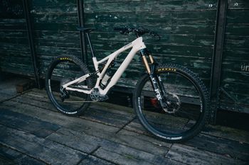 Specialized - Stumpjumper EVO Pro 2022, 2022