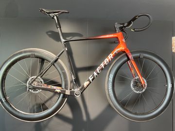 Gebrauchtes Factor O2 VAM SRAM Force eTap AXS 2023 Frameset 2023 Road & Gravel
