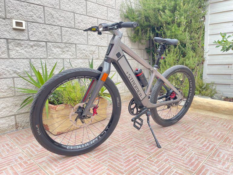 Used Stromer ST5 2023 Mountainbike, Light Gray — image 2 of 13