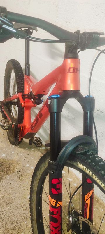 Brugt BH LYNX TRAIL CARBON 9.0 2023 2023 Mountainbike — billede 5 af 6