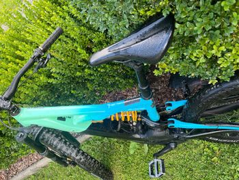 Used Specialized Turbo Kenevo Expert 6Fattie 2018 2018 Mountainbike, Grün, 27.5 — image 2 of 4
