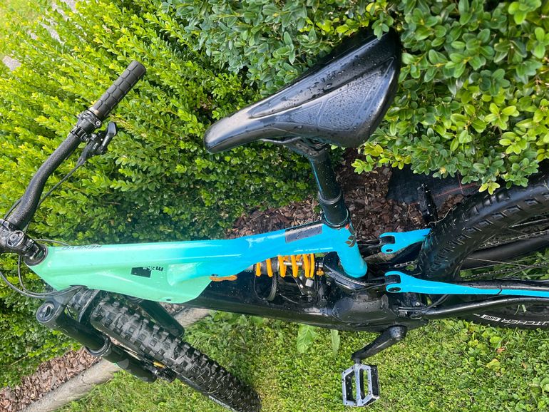 Used Specialized Turbo Kenevo Expert 6Fattie 2018 2018 Mountainbike, Grün, 27.5 — image 2 of 4