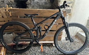 Trek - Fuel EX 5 Deore, 2023