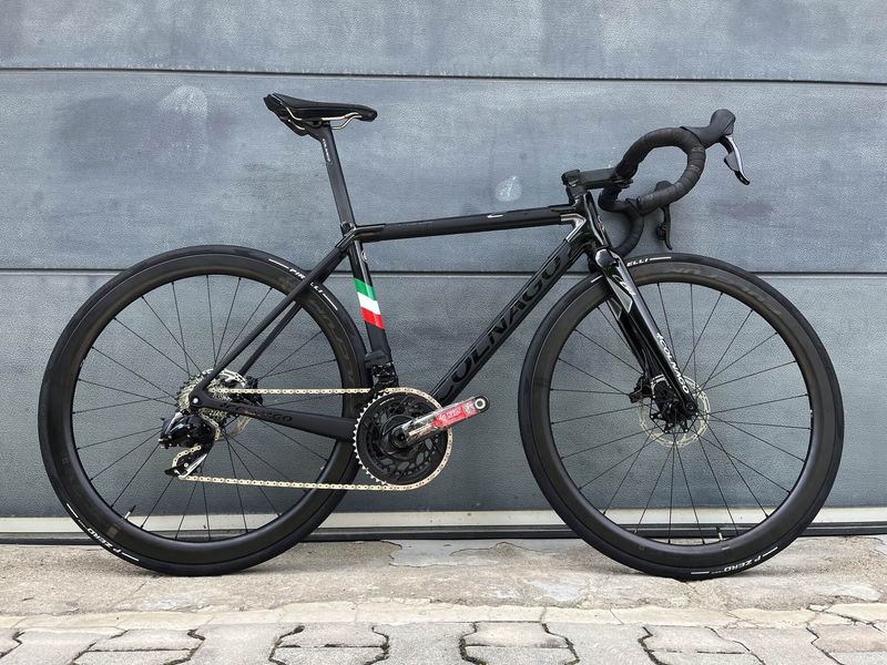 Used Colnago C64 Disc + SRAM Force AXS + Fulcrum Wind 420 2024 Road & Gravel