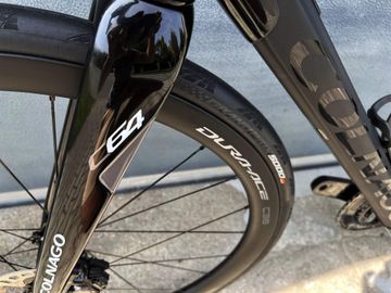 Used Colnago C64 Disc + Dura-Ace 2024 Road & Gravel, Black — image 15 of 17