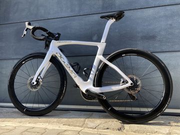 Used Pinarello Dogma F CRYSTAL WHITE + Super Record EPS + Bora WTO 45 2024 Road & Gravel, White — image 9 of 20