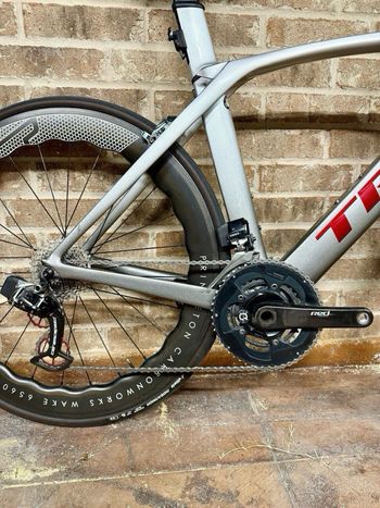 Used Trek Madone Race Shop Limited 2017 2017 Road & Gravel, Light Gray — image 13 of 20