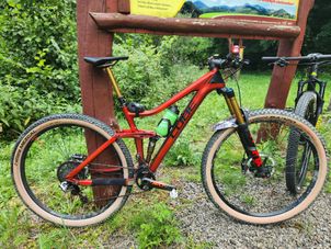 CUBE - Stereo 140 Super HPC SL 29 - XTR, Kashima, XX1: A FAST BIKE THAT TURNS HEADS, 2014