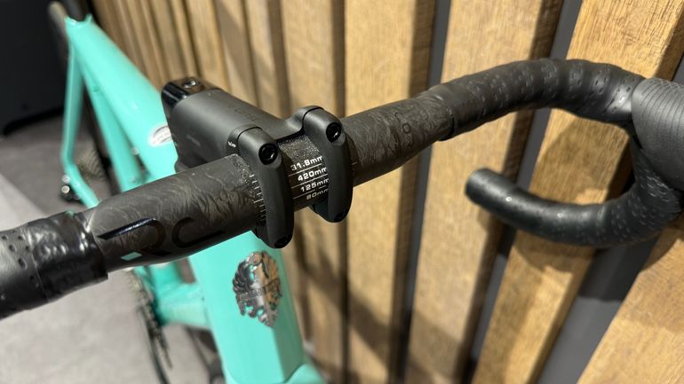Brugt Bianchi Specialissima - Red eTap AXS 2022 2022 Road & Gravel — billede 7 af 15