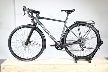 Used Focus ATLAS 6.7 EQP 2023 Road & Gravel, Light Gray — image 4 of 6