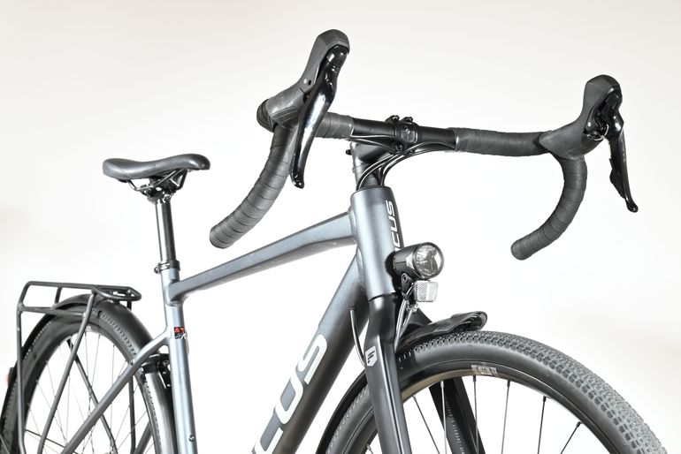 Used Focus ATLAS 6.7 EQP 2023 Road & Gravel, Light Gray — image 6 of 6