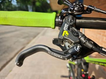 Used Cannondale Trigger Carbon 1 Team 2015 Mountainbike, Black — image 7 of 9