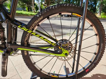 Used Cannondale Trigger Carbon 1 Team 2015 Mountainbike, Black — image 6 of 9