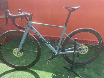 Used CUBE NUROAD RACE 2021 2021 Road & Gravel — image 2 of 7