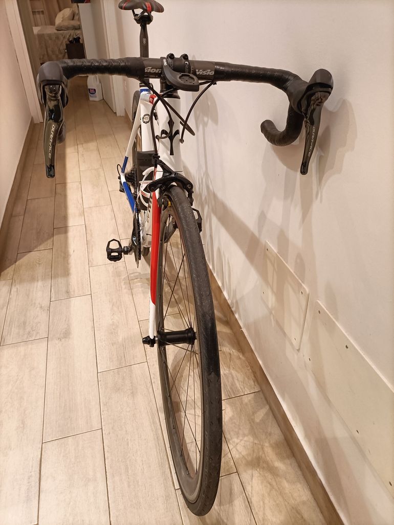 Used Wilier Zero 7 2019 Road & Gravel, White — image 4 of 5