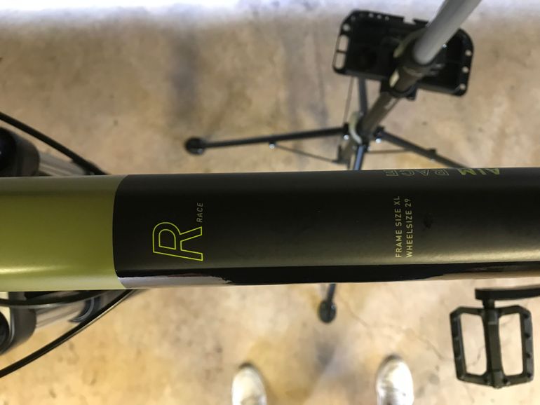 Used CUBE AIM, RACE 2023 2023 Mountainbike — image 3 of 6