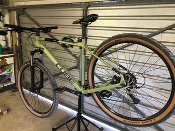 Used CUBE AIM, RACE 2023 2023 Mountainbike — image 6 of 6