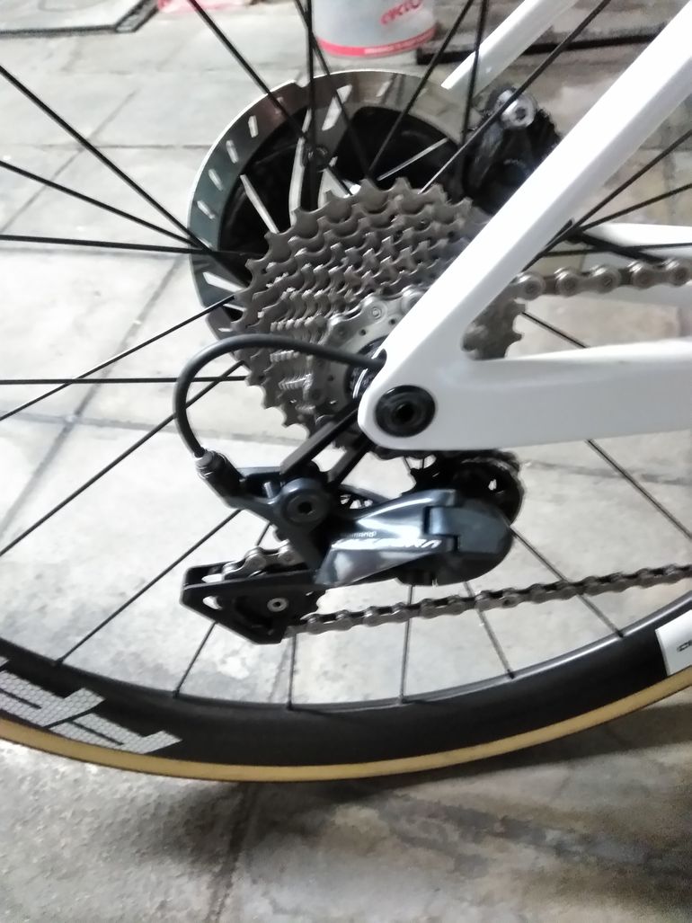 Used Scott SCOTT Addict RC 15 2021 Road & Gravel — image 6 of 8
