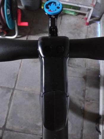 Used Scott SCOTT Addict RC 15 2021 Road & Gravel — image 8 of 8