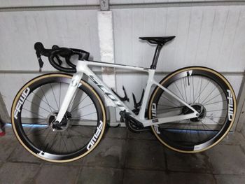 Used Scott SCOTT Addict RC 15 2021 Road & Gravel — image 3 of 8