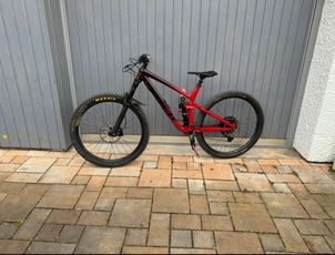 Trek - Slash 8 2020, 2020