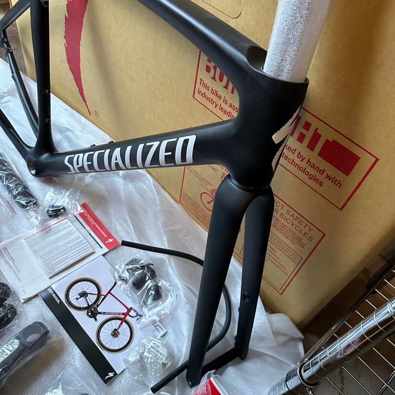 Used Specialized 10r SL-7 Frameset 2021 Road & Gravel, Black — image 2 of 10
