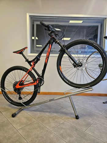 Used KTM SCARP 294 2022 2022 Mountainbike, Black, 29 — image 1 of 3
