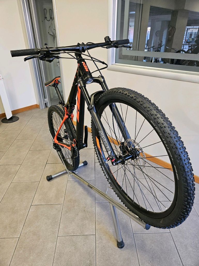 Used KTM SCARP 294 2022 2022 Mountainbike, Black, 29 — image 2 of 3