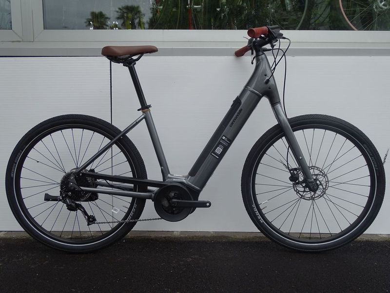 Gebrauchtes Cannondale Adventure Neo 4 (Grey) 2021 MTB