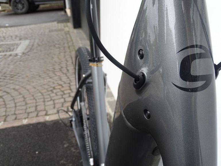 Cannondale Adventure Neo 4 (Grey) 2021 Mountainbike usato, Grigio chiaro — immagine 5 di 5