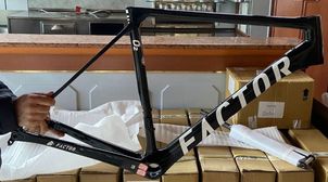 Factor - O2 2022 Frameset, 2022