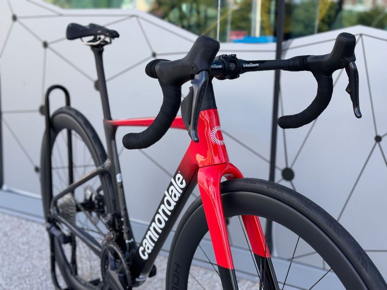 Brugt Cannondale SuperSix EVO Hi-MOD 2 2024 2024 Road & Gravel — billede 8 af 11