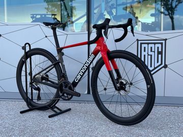 Brugt Cannondale SuperSix EVO Hi-MOD 2 2024 2024 Road & Gravel — billede 2 af 11