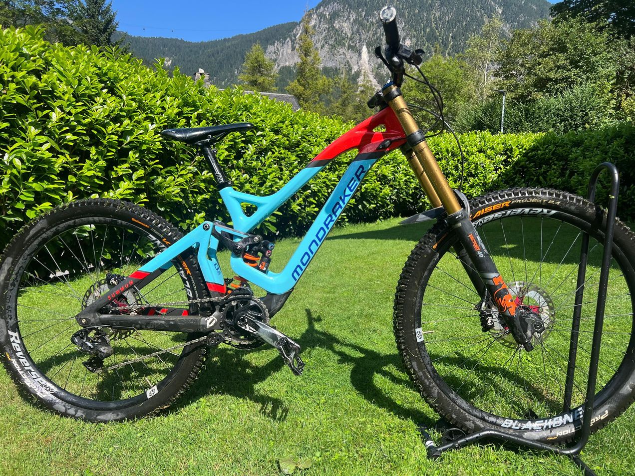 Mondraker summum fashion carbon pro