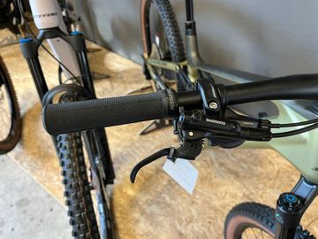 Brugt Stevens E-Maverick AM 7.4.3 2023 2023 Mountainbike — billede 4 af 6