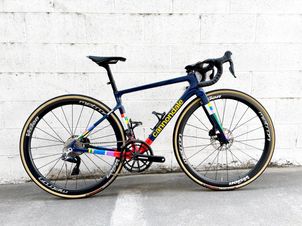 Cannondale - EF Pro Team Edition (Giro d’Italia, ridden by Jonathan Caicedo), 2021