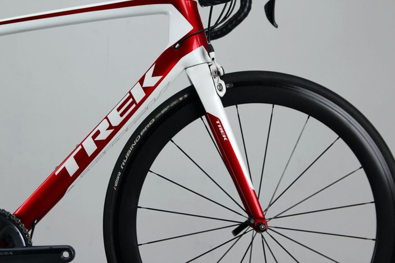 Used Trek MADONE 5.2 ULTEGRA Road & Gravel, Schwarz — image 2 of 13