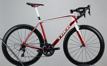 Used Trek MADONE 5.2 ULTEGRA Road & Gravel, Schwarz — image 1 of 13