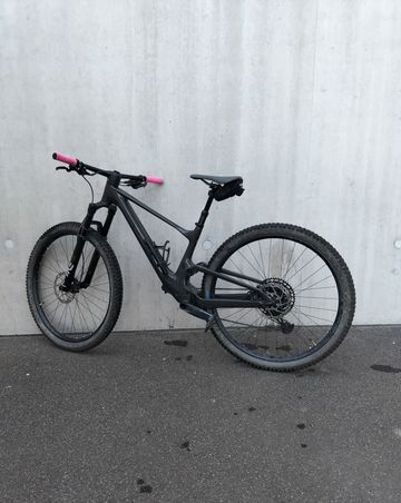 Used Scott Spark 940 2022 2022 Mountainbike, Black, 29 — image 2 of 6