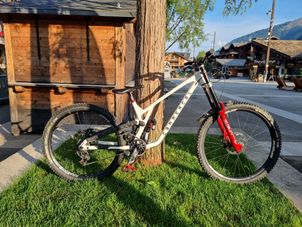 Commencal - SUPREME DH V5, 2024